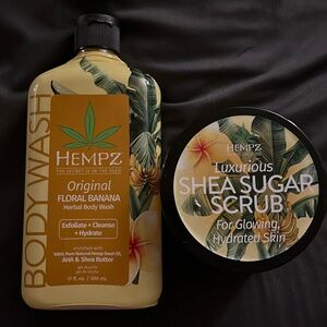 NEW. MSRP 42$ Hempz Banana 🍌 bodywash and shea sugar scrub.